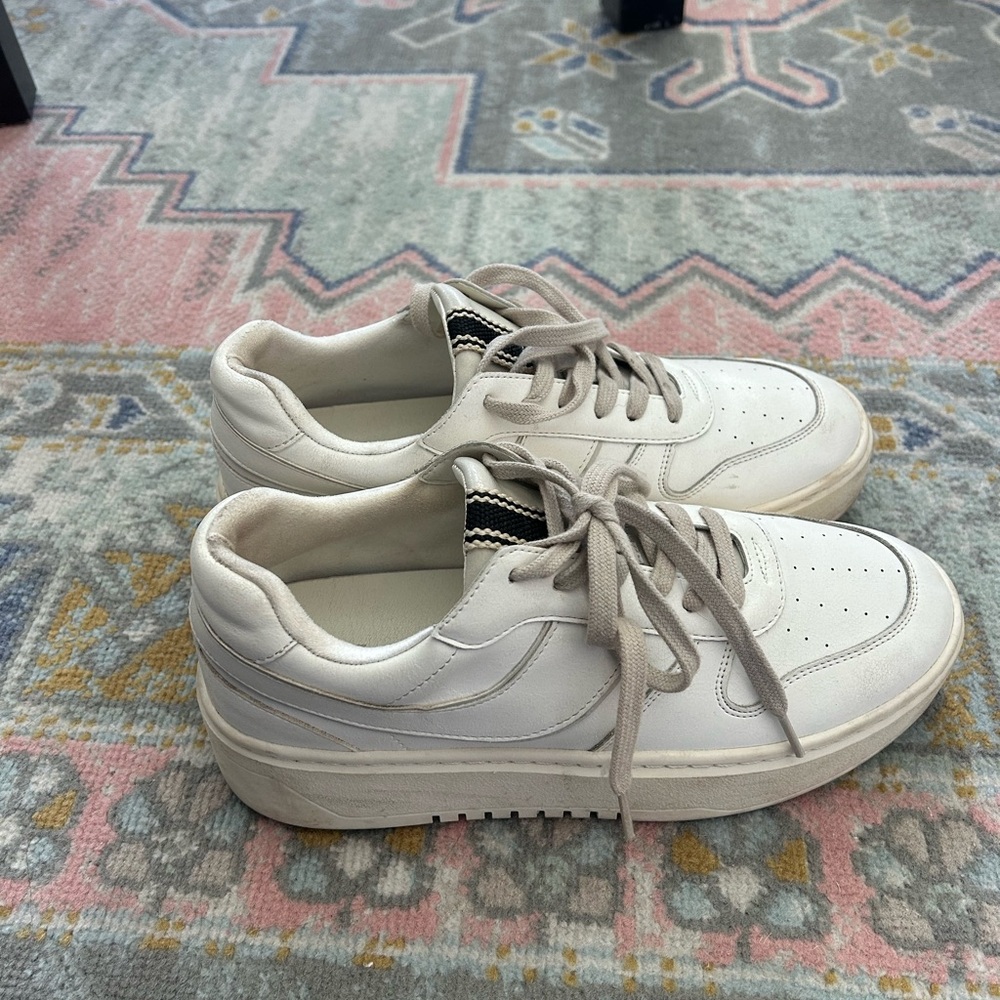 Classic ShuShop Sneakers